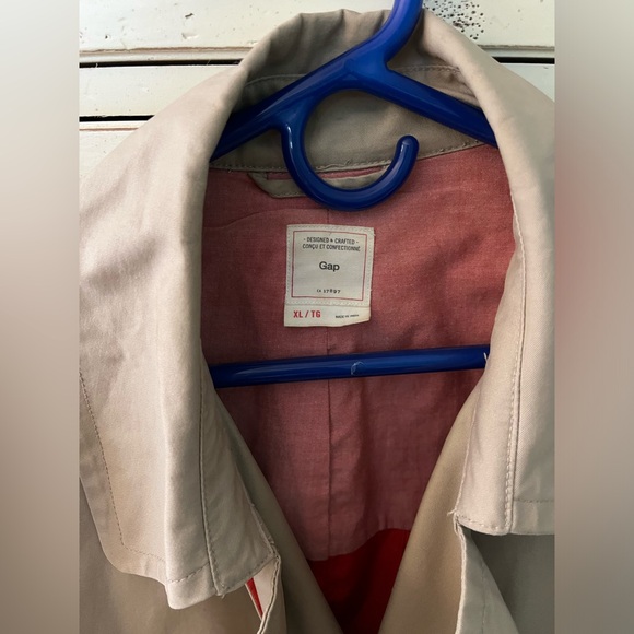 GAP Short Trench Coat - Picture 3 of 4